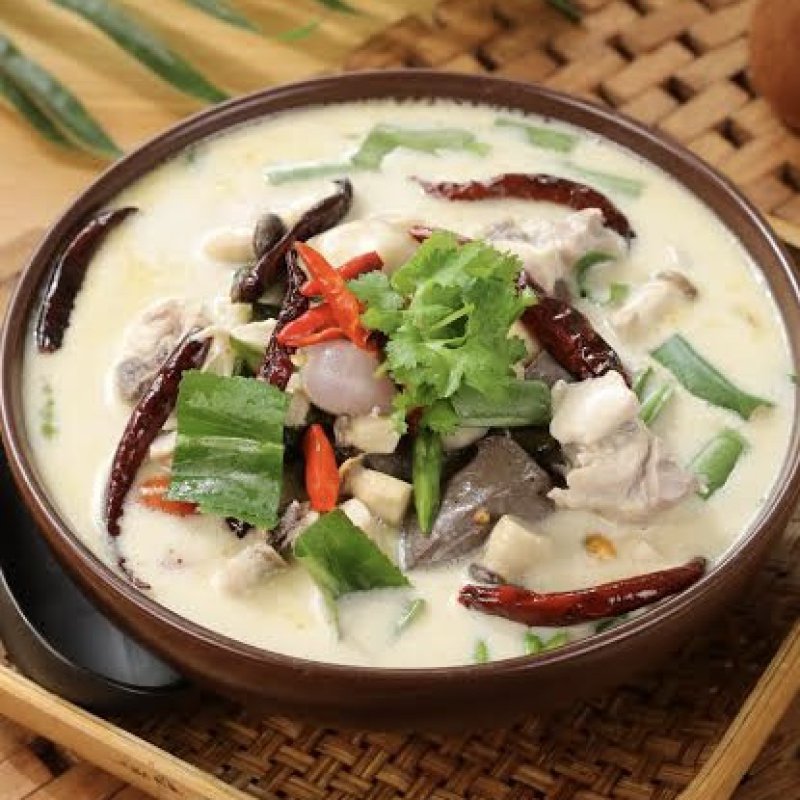 ต้มข่าไก่